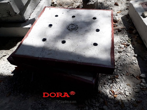 nắp hố ga thoát nước