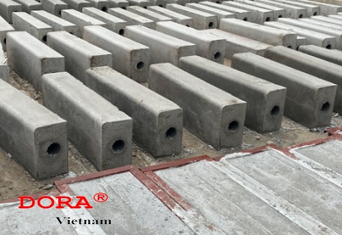 Bó vỉa bê tông đúc sẵn 18x30x100