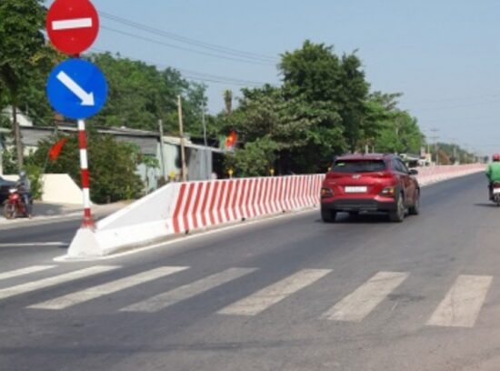 tác dụng của dải phân cách