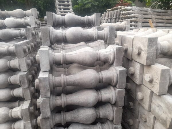 con tiện bê tông đúc sẵn